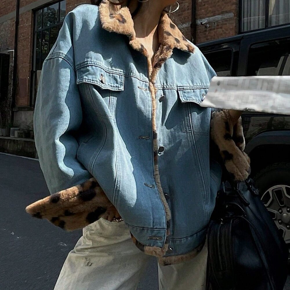 Blue Casual Women's Reversible Leopard Print Denim Jacket - Picture 3 of 6